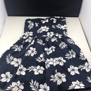 Hollister size M blue and white dress